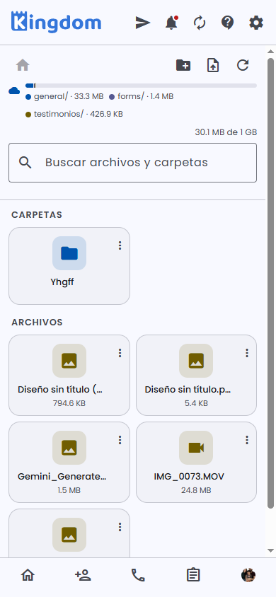 Explorador de almacenamiento con barra de uso, carpetas y archivos